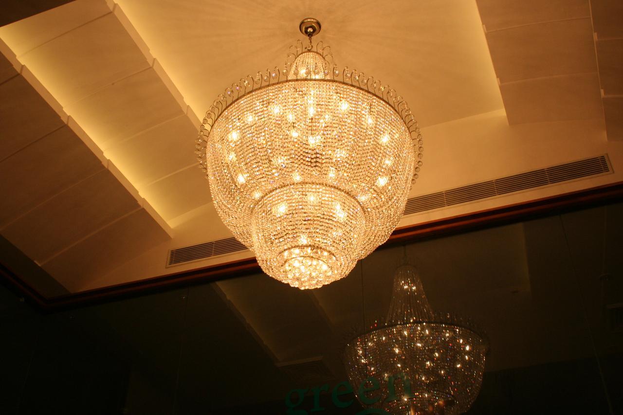 Elm Tree Amritsar Hotel Exterior photo