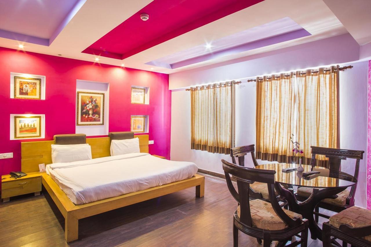 Elm Tree Amritsar Hotel Exterior photo